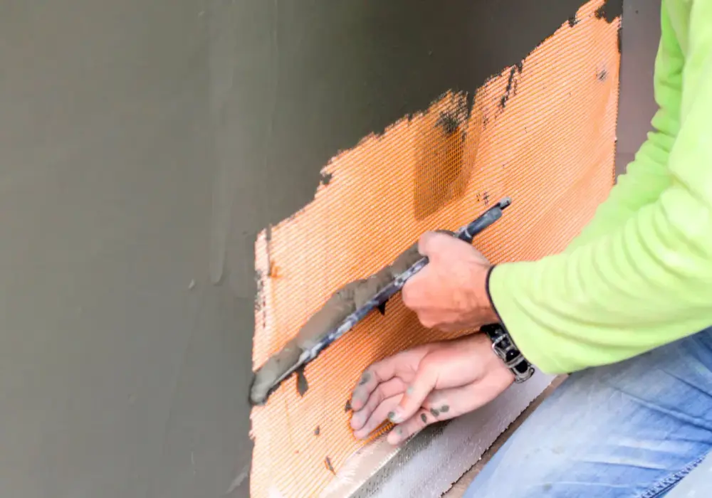 Ile kosztuje m2 tynku? Sprawdź ceny i różnice w materiałach