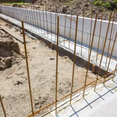Zbrojenia do betonu: kluczowe techniki i błędy, których unikniesz