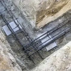 Jak prawidłowo zbroić ławę fundamentową, aby uniknąć problemów?