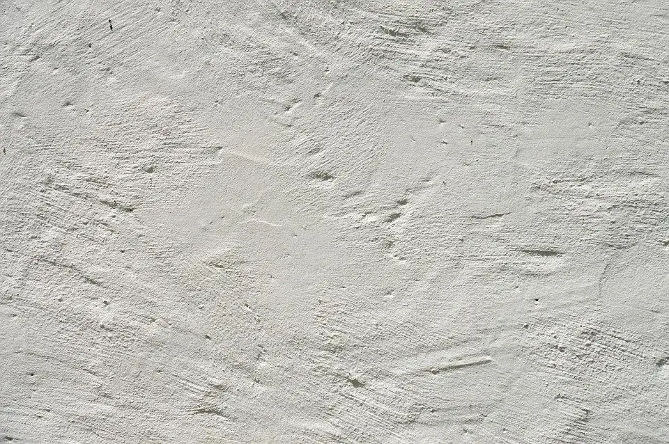 Zdjęcie Ile kosztuje m2 tynku? Sprawdź ceny i różnice w materiałach